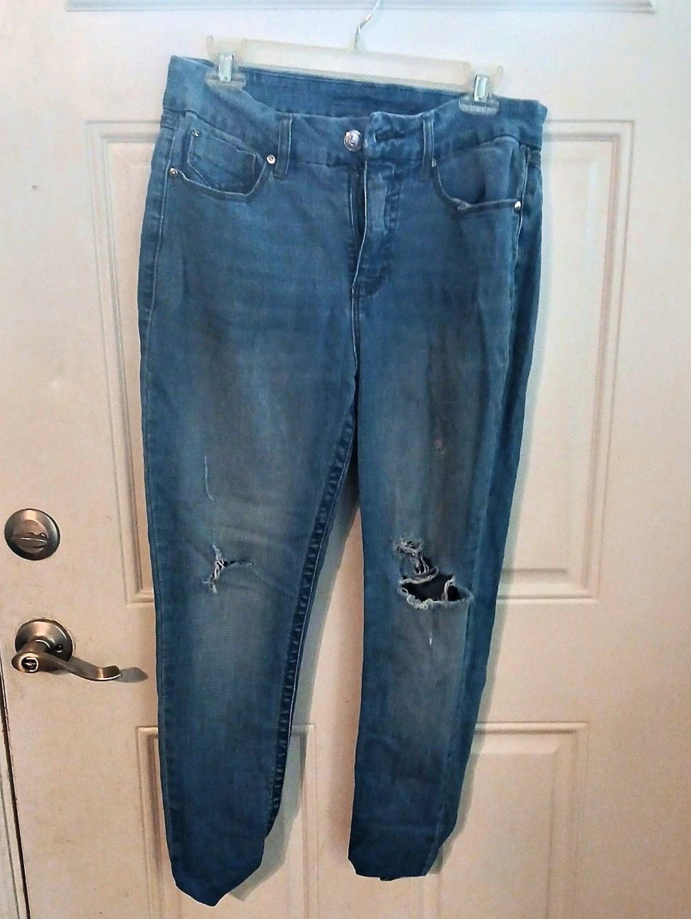 Seven7 Skinny Distressed Jeans in Blue